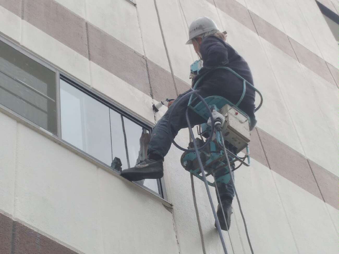 雨漏り修繕工事