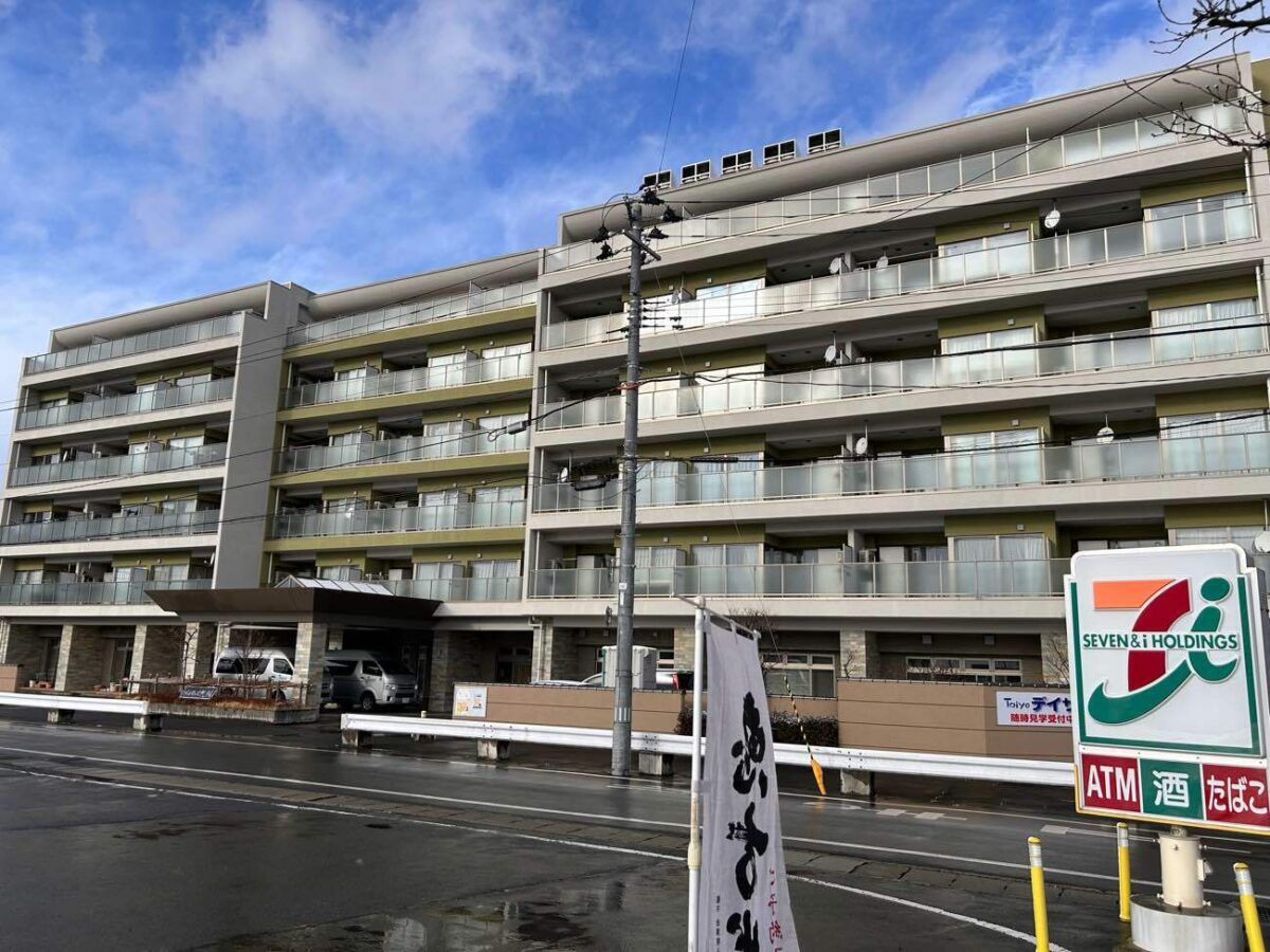 某6階建てマンション改修工事＿全景②