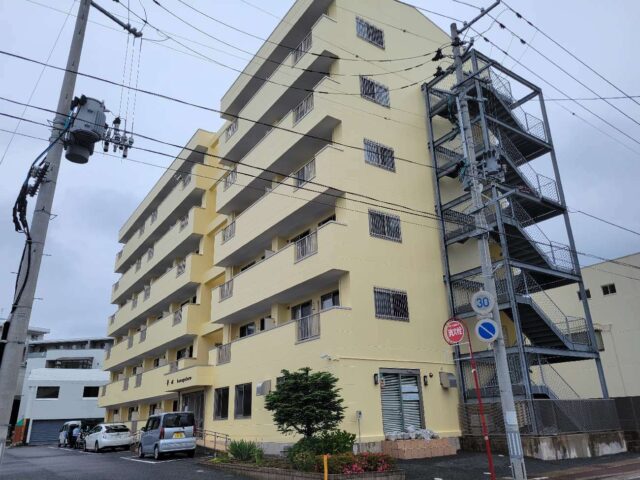 高齢者住宅ALC外壁雨漏り修繕_施工後全景④